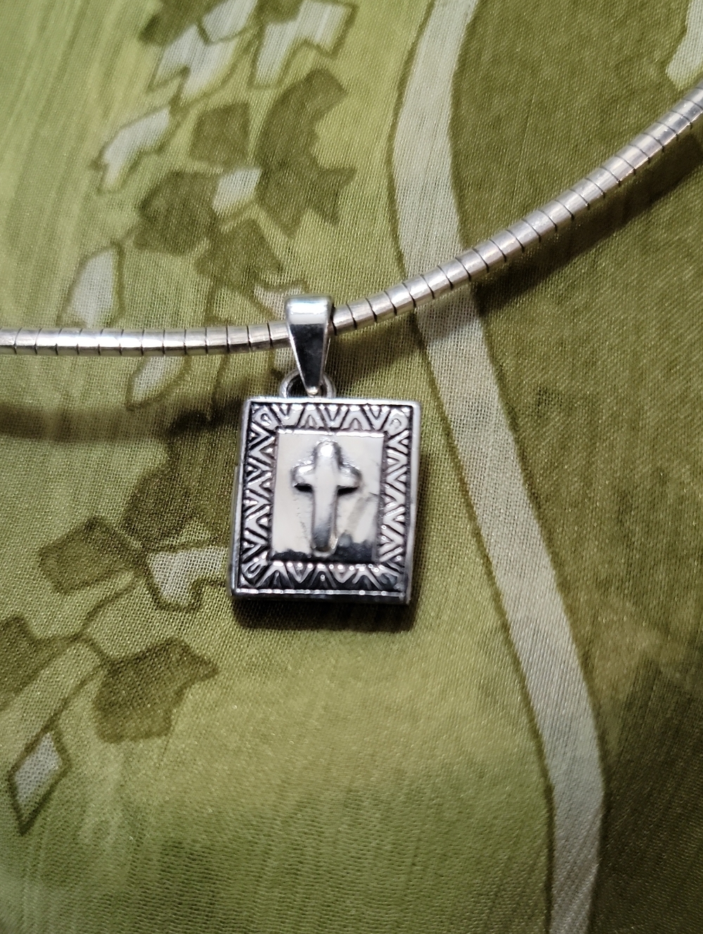 Sterling Silver Bible Locket With 18" 925 SS Chain
